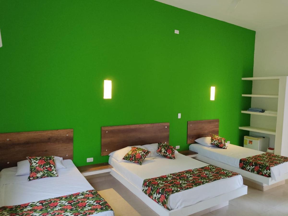 Arizona Ranch Hotel Girardot Extérieur photo