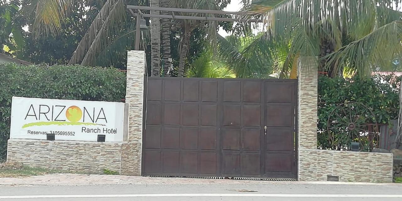 Arizona Ranch Hotel Girardot Extérieur photo